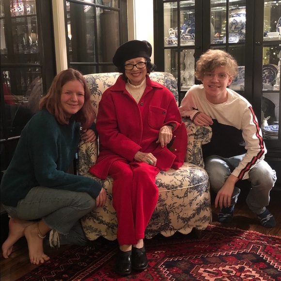 Meet your Posher, Jan - Picture 5 of 6